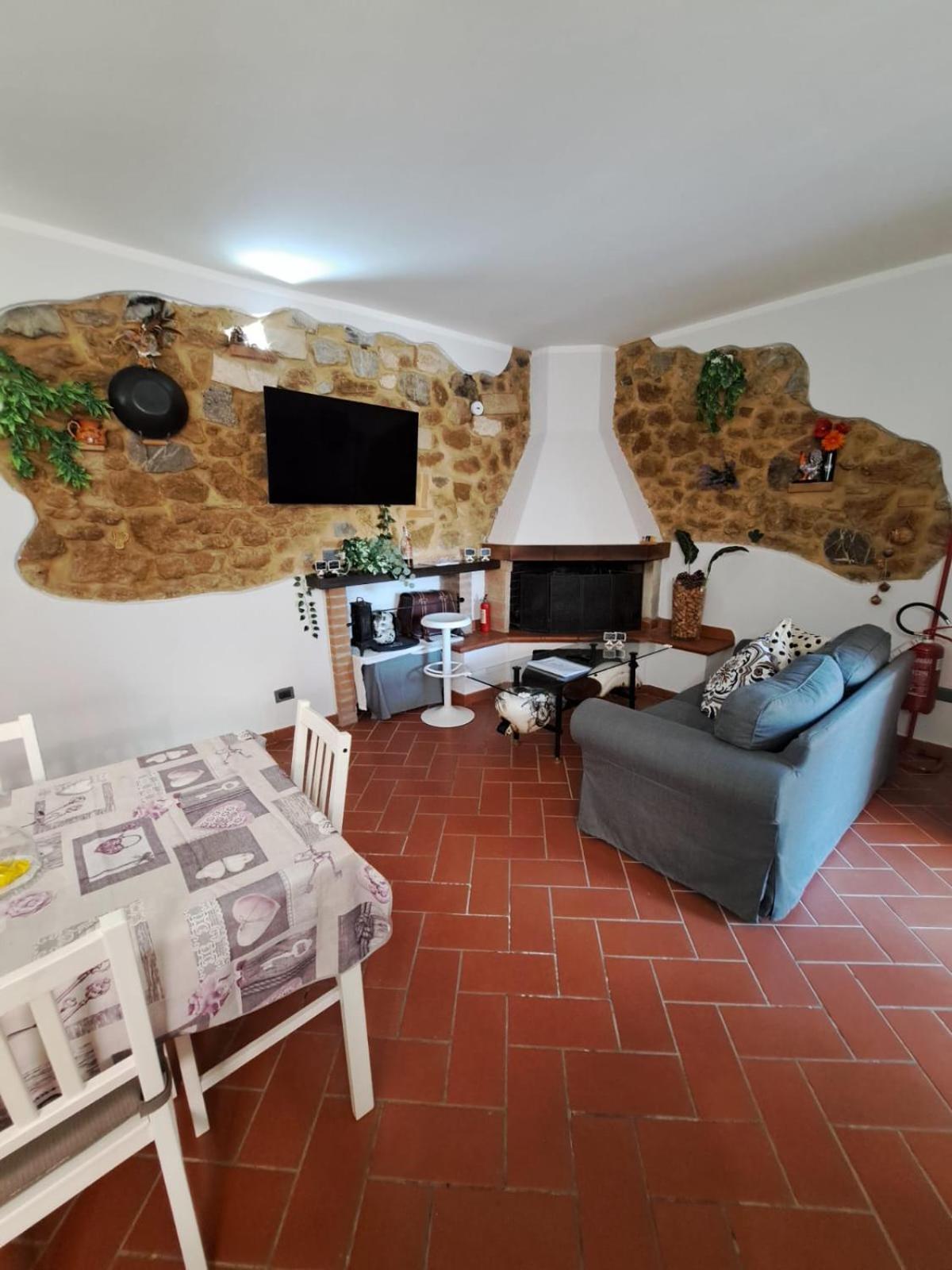 Ilmareaduepassi Guest House Розіньяно-Солвей Екстер'єр фото